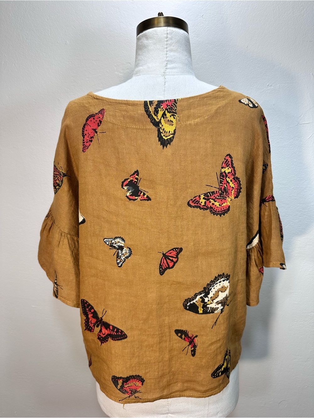Viola Borghi 100% Linen Caramel Butterfly Top Sz M Made in Italy - Picture 3 of 7